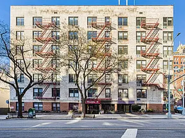 165 Christopher St APT 1Y, New York, NY 10014