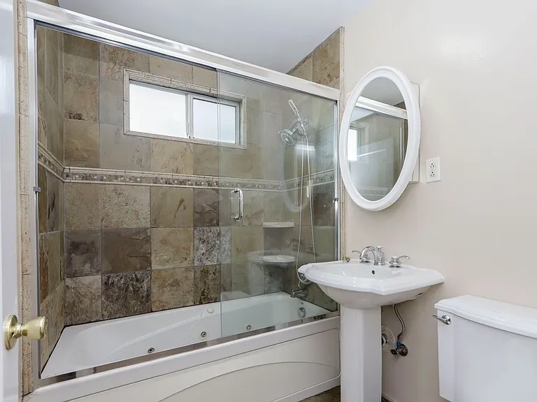 320 La Casa Ave — Photo 21