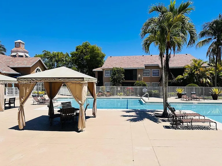 15680 SW 106th Ln #804 — Photo 4