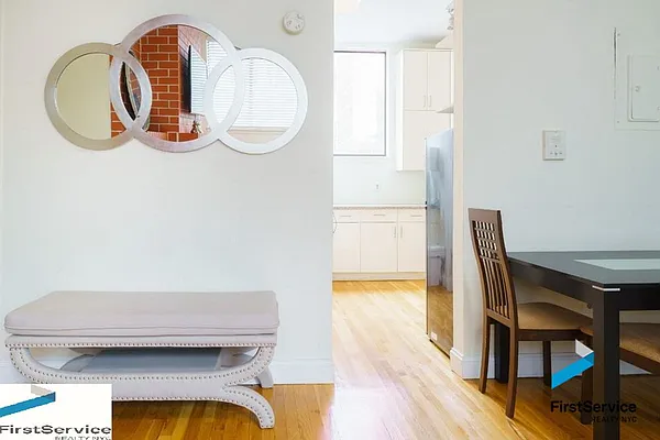 Rented by FirstService Realty (legacy) | media 3