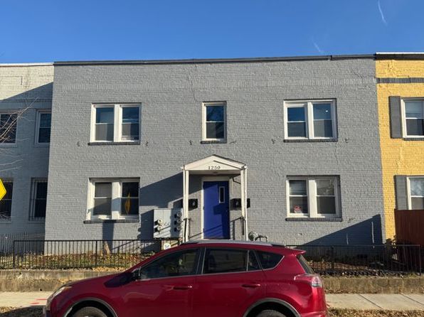 1250 Queen St NE APT 1