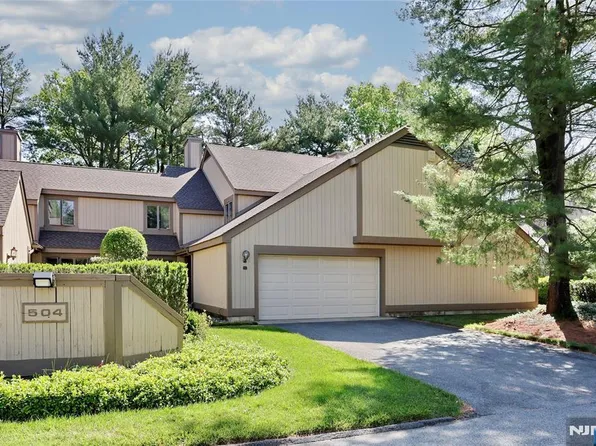 504 Aspen Ln #5042, Wyckoff, NJ 07481