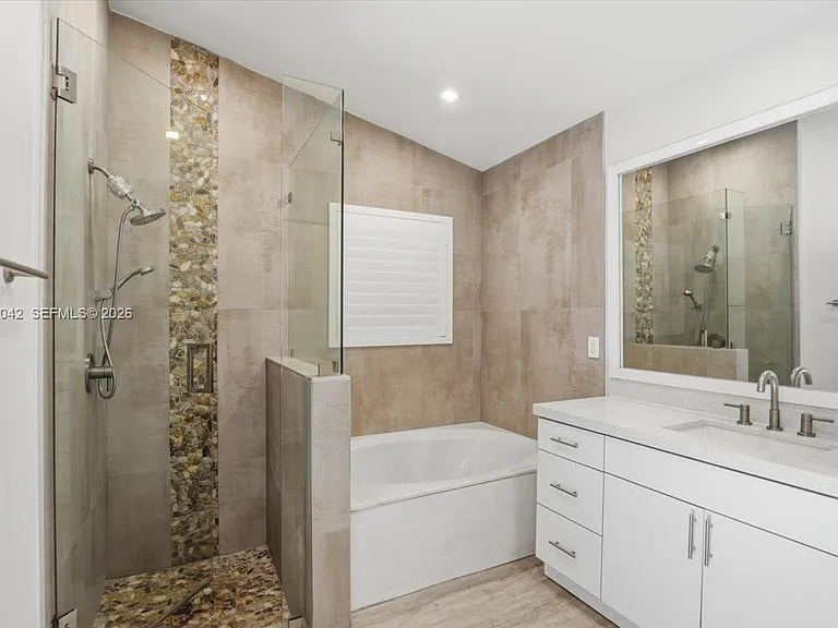 1135 Oysterwood St — Photo 31