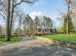 507 Old Chappaqua Rd, Briarcliff Manor, NY 10510