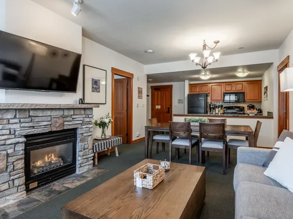 1111 Forest Trl #1303, Mammoth Lakes, CA 93546