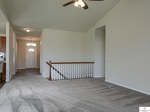 5th image of 14934 Wirt St
