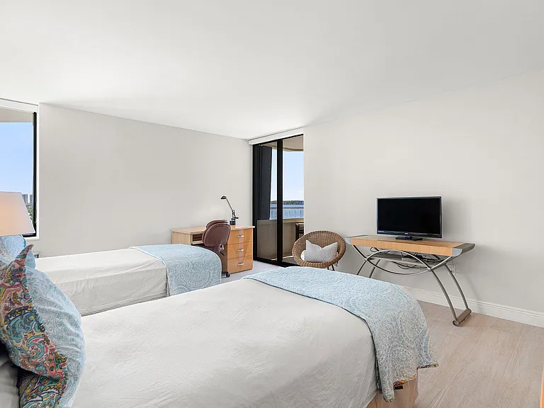 5080 N Ocean Dr #6C — Photo 22