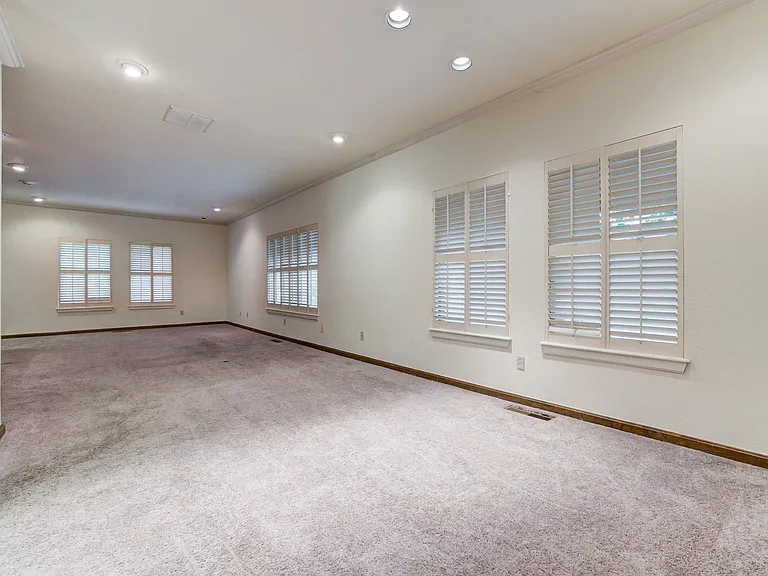 11300 N Pennsylvania Ave #126 — Photo 24