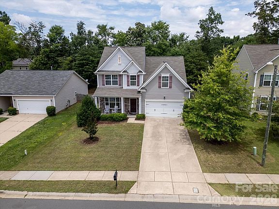 2nd image of 5415 Fenway Dr