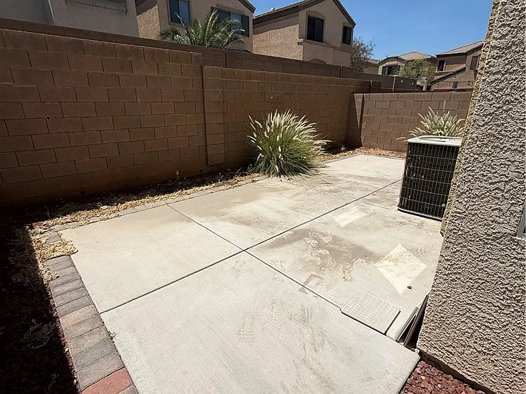 8301 Strawberry Spring St — Photo 9