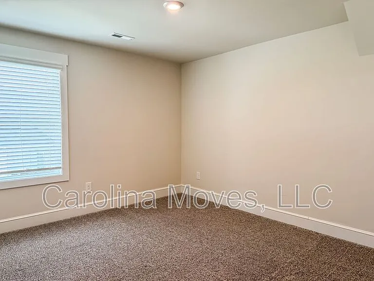 312 Obsidian Ct — Photo 20