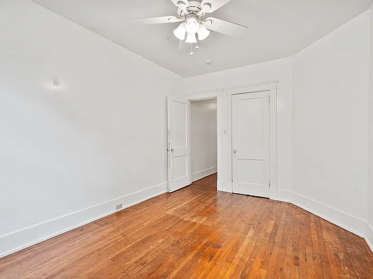 5528 Beverly Pl #1 — Photo 17