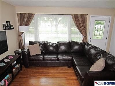 3rd image of 510 W 23rd Ave