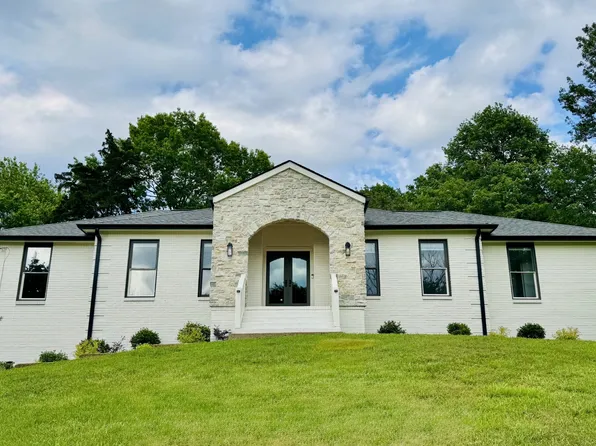 7012 Ellendale Dr, Brentwood, TN 37027