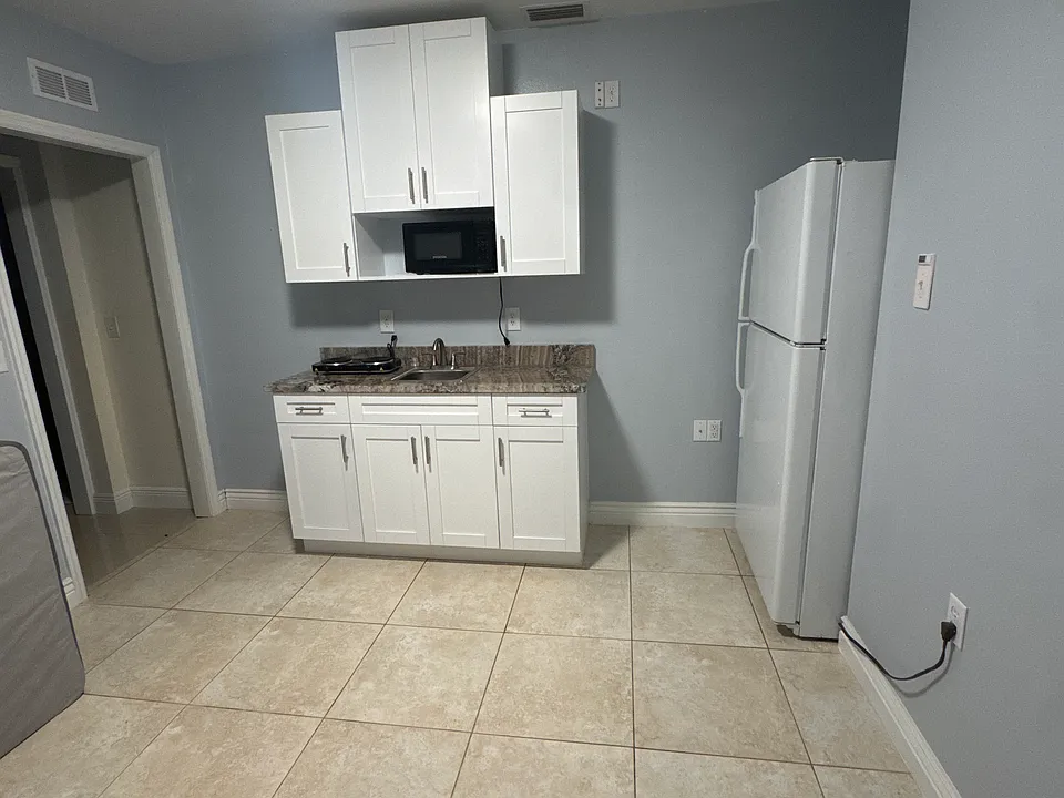 11204 Millridge Dr #1