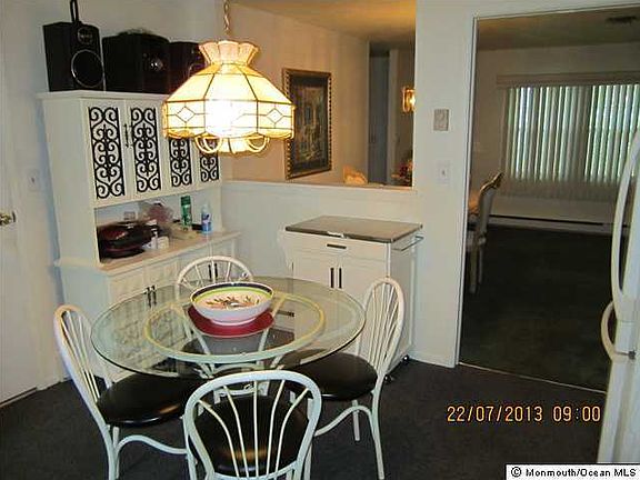 3rd image of 1253 Hamilton Court #A