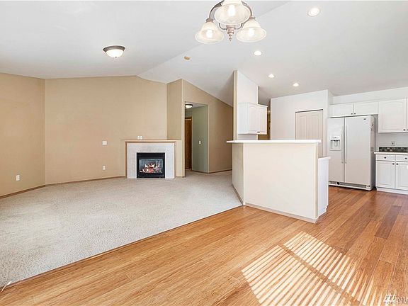 5th image of 18209 107th Street Ct E