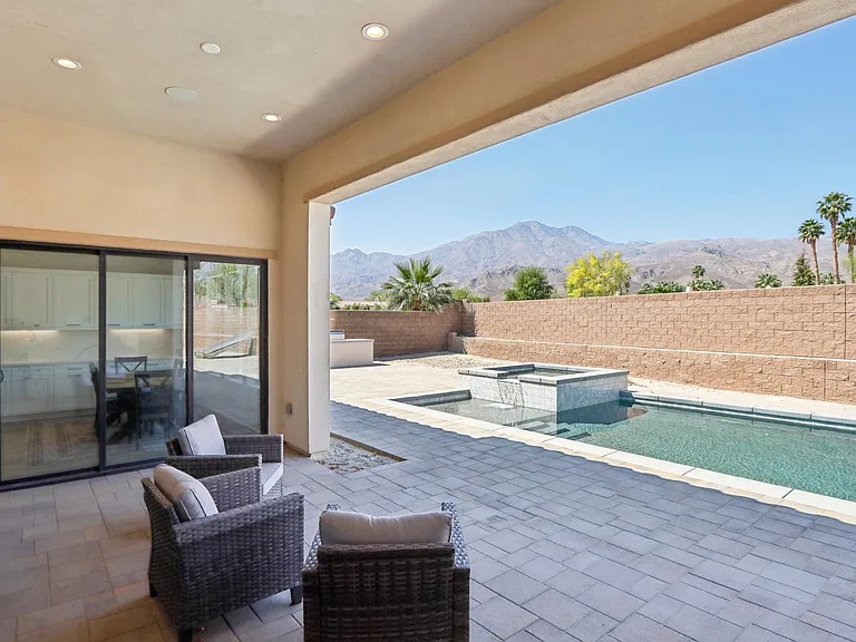 57825 Stone Creek Trl W — Photo 3