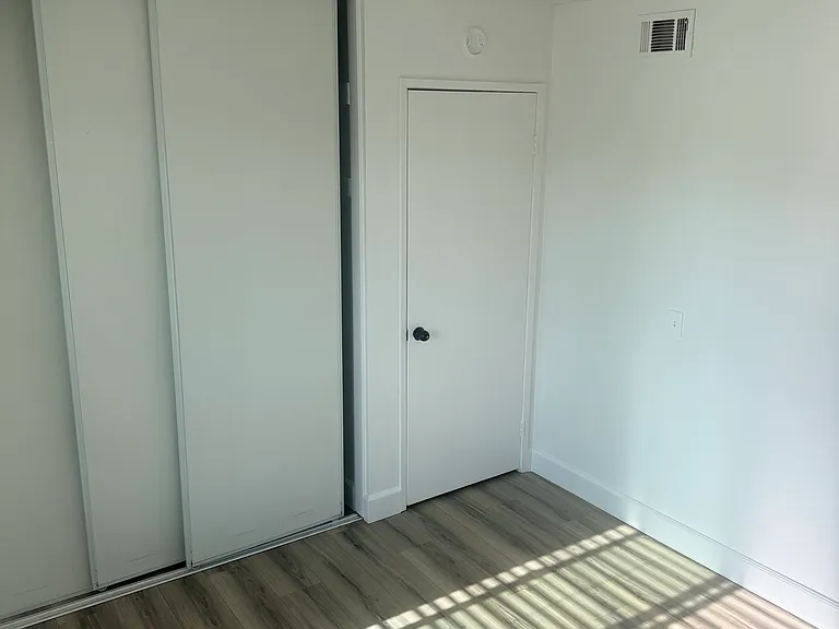 14762 Wintergreen St — Photo 3
