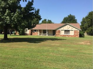 24752 S Cedar Dr, Claremore, OK 74019