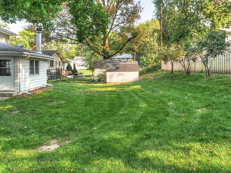 3511 S 107th Avenue Cir — Photo 25