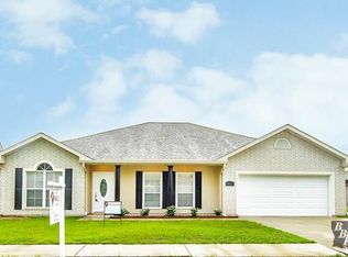 451 Sugar Land St, Houma, LA 70364