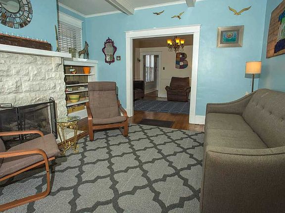 5th image of 1594 Linden Ave