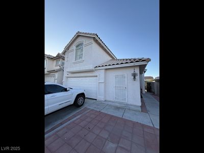 8064 Kentshire Dr, Las Vegas, NV, 89117