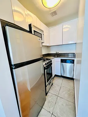 Rented by Domain Properties | media 4