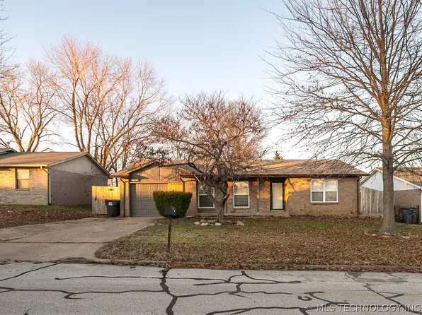 607 W 150th St S, Glenpool, OK 74033