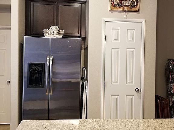 3rd image of 6245 Irene Porter St