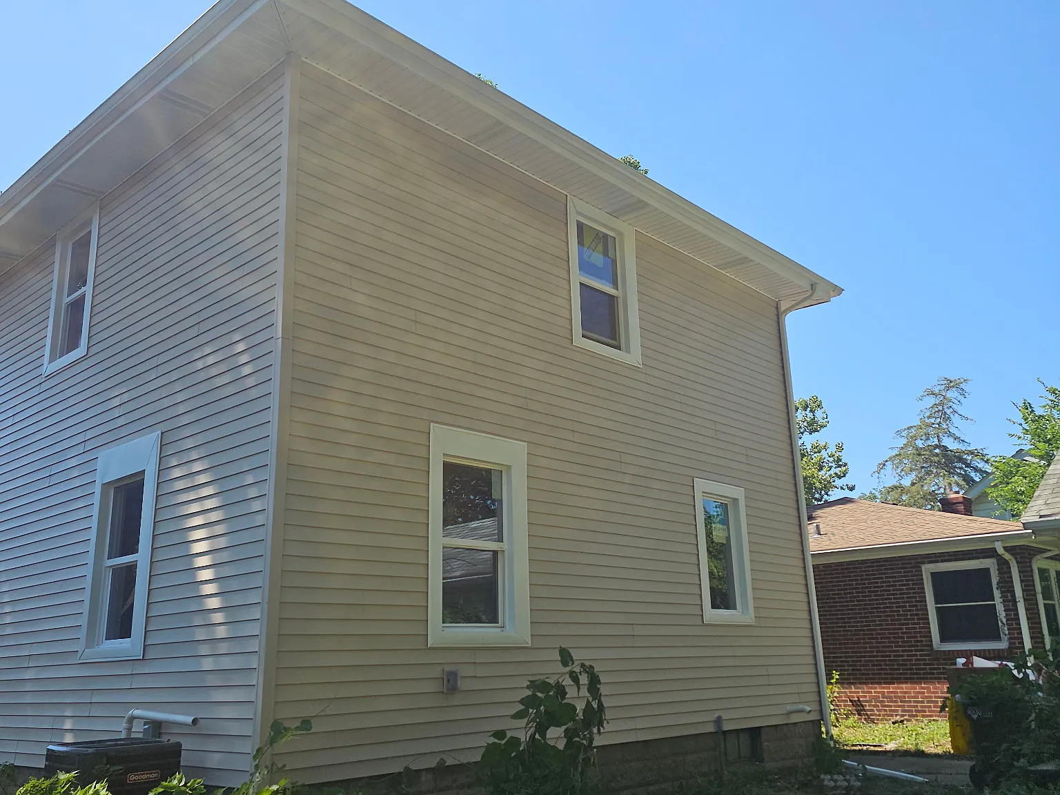 4 bed, 1344 sqft, $1,850 — Photo 3
