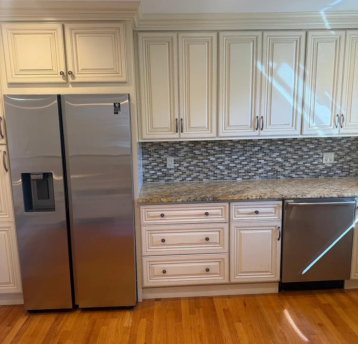 3 bed, $3,500 — Photo 3