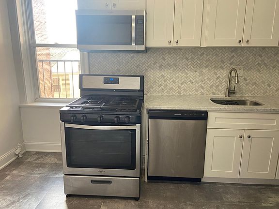 2nd image of 257 Grant Ave APT C3