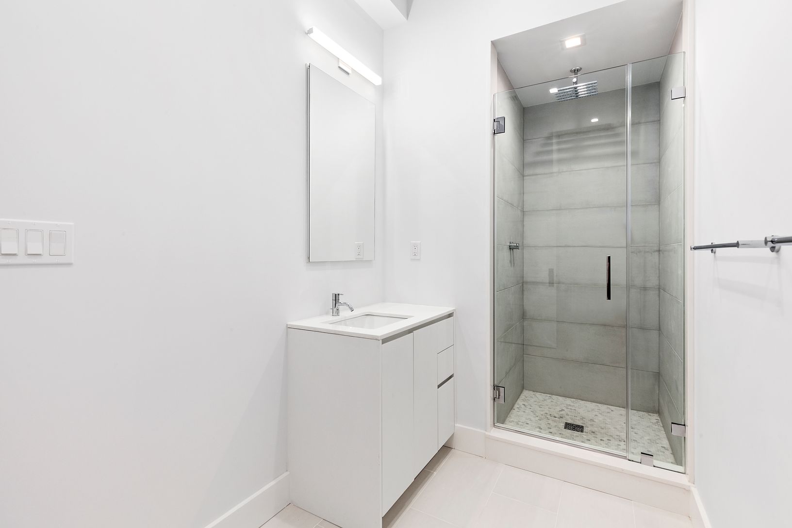  Lower Level Bedroom Bath