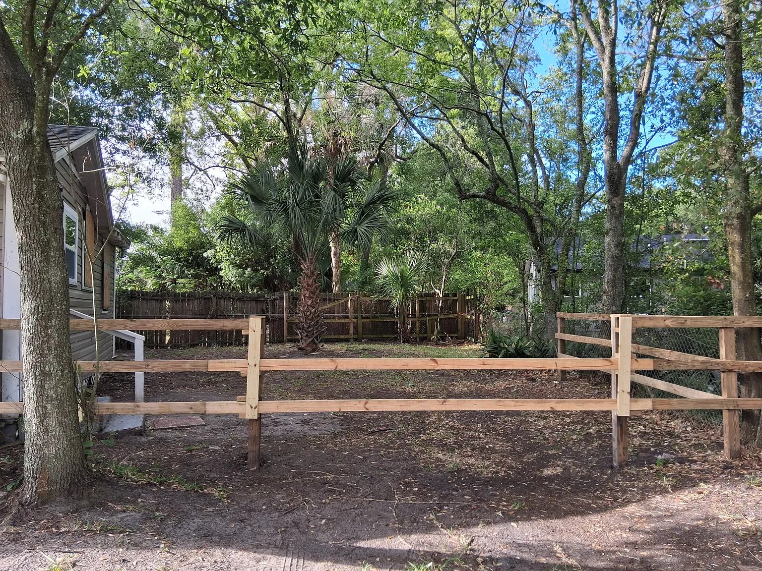 2904 Moncrief Rd. - 1 — Photo 2