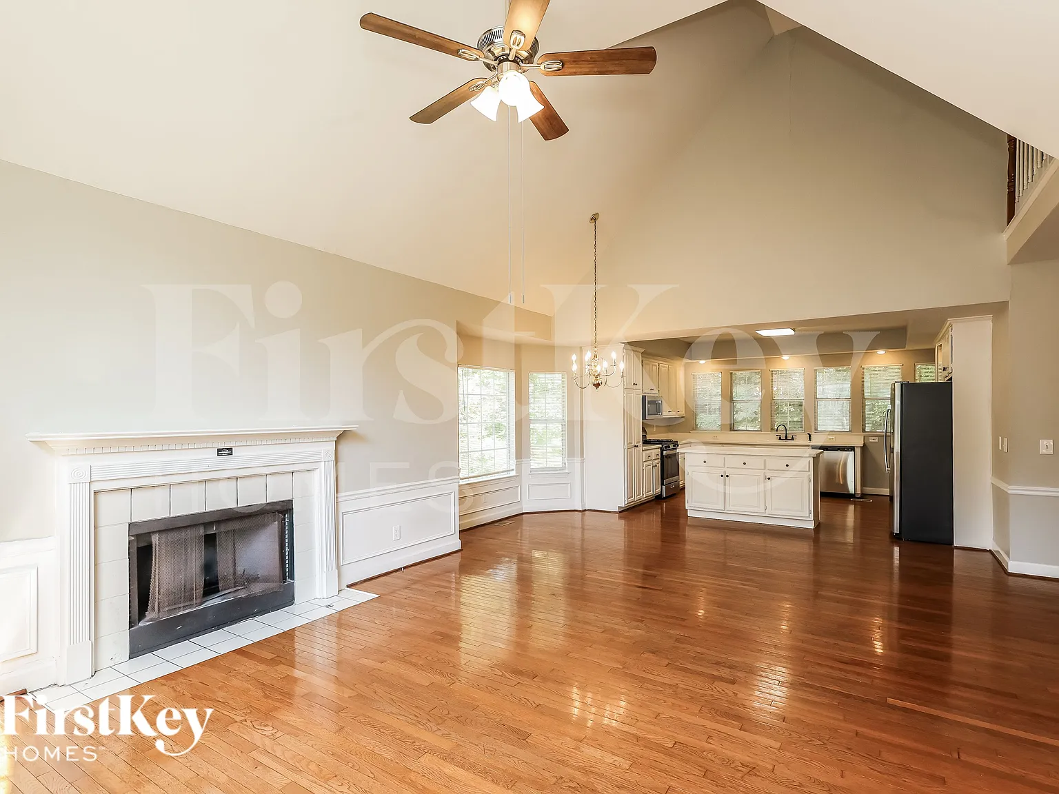 3 bed, 2.5 bath, 2781 sqft, $2,275 — Photo 2