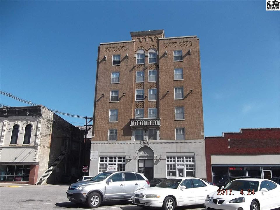 1st image of 14 E 2nd Ave