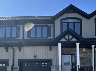 106 Delphi Ln, The Blue Mountains, ON N0H 1J0