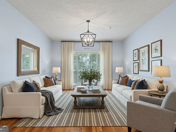 3rd image of 1250 Parkwood Cir SE Unit 3204