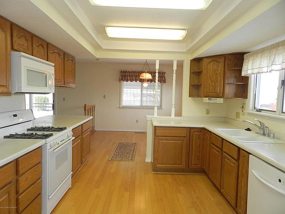 5th image of 1803 Knudsen Ave