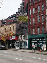 392 West Street in West Village