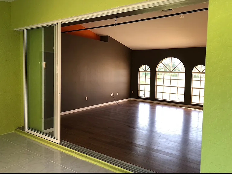 3129 Oceanside St — Photo 24