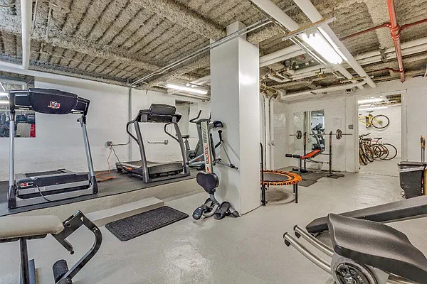 Sold by Level Group | media 9