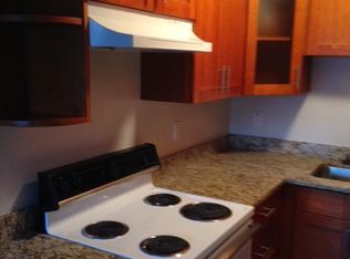 1202 Laurel St #1, San Carlos, CA 94070