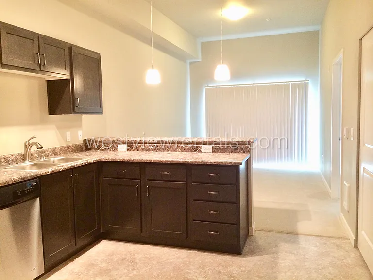 1010 Railroad Ave — Photo 365