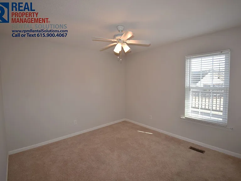 118 Casper Ct — Photo 17