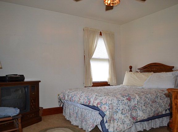 3rd image of 1816 Westover Dr