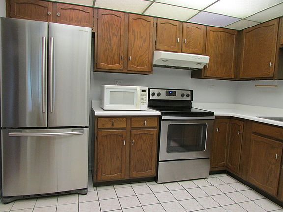 5th image of 350 Plum Creek Dr #3051