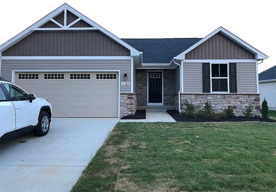 1st image of 11367 Emerald Dr